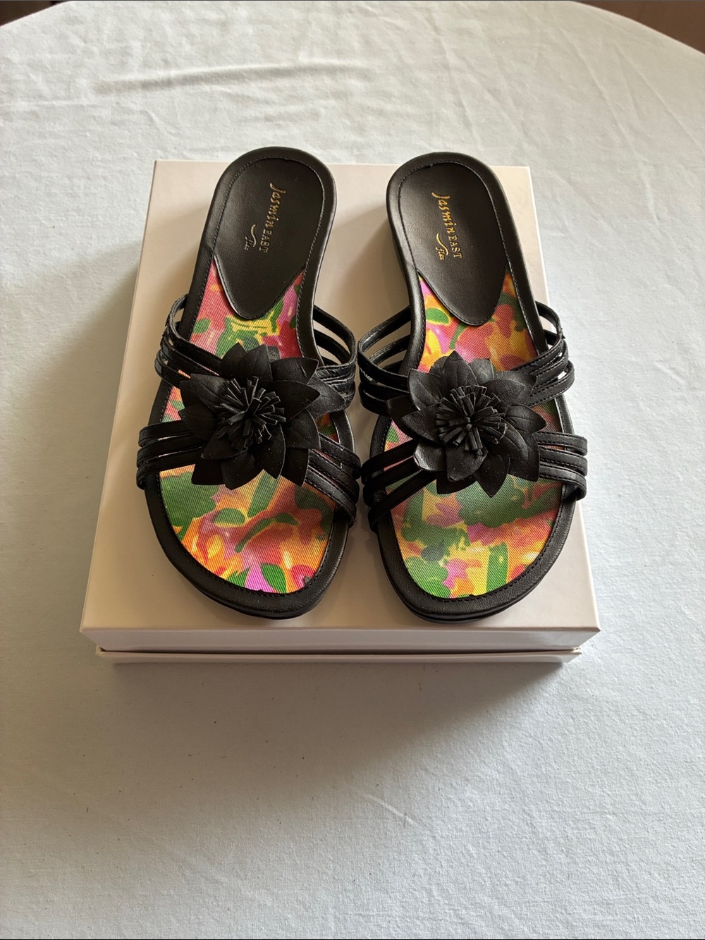 Jasmine East Floral-Accent Black Slide Mules with Colorful Printed Insole Size 9